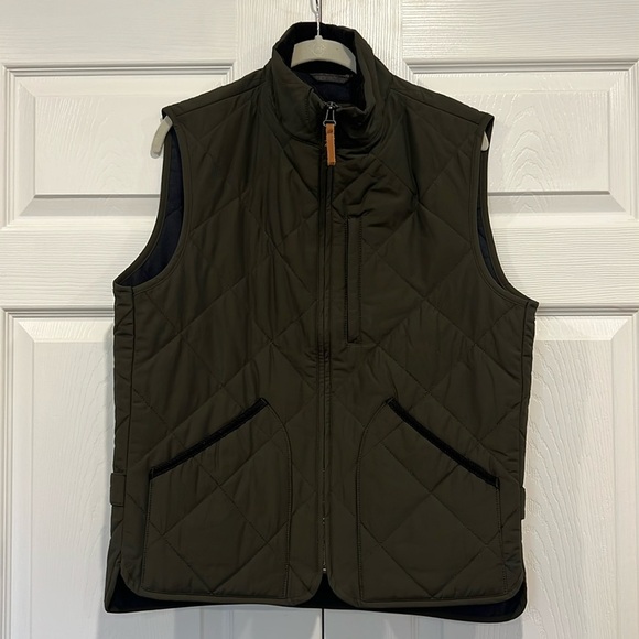 J. Crew Sussex Quilted Vest with EcoFriendly PrimaLoft Evergreen Moss Size Small - Picture 1 of 9
